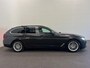 BMW 5-Serie Touring 530e High Executive Panoramadak Navigatie Apple Carplay Android Auto 360 camera Parkeerhulp Cruise Control Adaptieve LED-koplampen Stoelverwarming Leder Climate Control Lichtmetalen velgen Privacy Glass