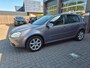 Volkswagen Golf 1.6 FSI Optive