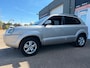 Hyundai Tucson 2.0i Style Executive met parkeersensoren en trekhaak en cruise controle en airco