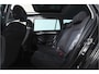Volkswagen Passat Variant 1.4 TSI PHEV GTE Business Automaat | S/K-Panodak | Adapt. Cruise | Stoel-+Stuurverw. | PDC | 360 Camera | NAV + App. Connect | ECC | Elek. Trekhaak | Elek. Klep | LM 17" |