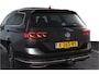 Volkswagen Passat Variant 1.4 TSI PHEV GTE Business Automaat | S/K-Panodak | Adapt. Cruise | Stoel-+Stuurverw. | PDC | 360 Camera | NAV + App. Connect | ECC | Elek. Trekhaak | Elek. Klep | LM 17" |
