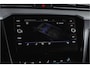 Volkswagen Passat Variant 1.4 TSI PHEV GTE Business Automaat | S/K-Panodak | Adapt. Cruise | Stoel-+Stuurverw. | PDC | 360 Camera | NAV + App. Connect | ECC | Elek. Trekhaak | Elek. Klep | LM 17" |