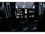 Volvo XC40 1.5 T4 Recharge R-Design Panoramadak | 360 Camera | Stoelverwarming | Apple CarPlay |