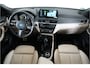 BMW X2 xDrive25e High Executive | M-Sport | HUD | Trekhaak | Adaptive Cruise | Camera | Stl. verw. |