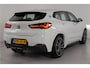 BMW X2 xDrive25e High Executive | M-Sport | HUD | Trekhaak | Adaptive Cruise | Camera | Stl. verw. |
