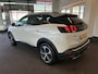 Peugeot 3008 1.2 PureTech GT Line | Panoramadak | Cruise control | Achteruitrijcamera | Keyless | Navigatie | Climate control | Half-Lederen bekleding