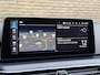BMW 5-Serie Touring 530e 292pk | M-pakket | Camera | Leder | Sportstoelen | Wegklapbare trekhaak | Adaptieve cruise | Virtual cockpit | Sfeerverlichting | Apple CarPlay | Stoel&stuurverwarming | 19 inch M-velgen | Elektrische achterklep | Volledig onderhouden