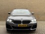 BMW 5-Serie Touring 530e 292pk | M-pakket | Camera | Leder | Sportstoelen | Wegklapbare trekhaak | Adaptieve cruise | Virtual cockpit | Sfeerverlichting | Apple CarPlay | Stoel&stuurverwarming | 19 inch M-velgen | Elektrische achterklep | Volledig onderhouden