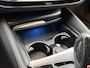 BMW 5-Serie Touring 530e 292pk | M-pakket | Camera | Leder | Sportstoelen | Wegklapbare trekhaak | Adaptieve cruise | Virtual cockpit | Sfeerverlichting | Apple CarPlay | Stoel&stuurverwarming | 19 inch M-velgen | Elektrische achterklep | Volledig onderhouden