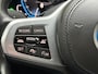 BMW 5-Serie Touring 530e 292pk | M-pakket | Camera | Leder | Sportstoelen | Wegklapbare trekhaak | Adaptieve cruise | Virtual cockpit | Sfeerverlichting | Apple CarPlay | Stoel&stuurverwarming | 19 inch M-velgen | Elektrische achterklep | Volledig onderhouden