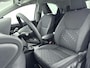 Toyota Yaris 1.5 Hybrid 115 Dynamic | Apple Carplay / Android Auto | Dodehoek detectie | Parkeersensoren voor/achter | Stoel-/stuurverwarming | Adaptive Cruise | Clima | Keyless | Camera | 16 inch