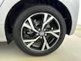 Toyota Yaris 1.5 Hybrid 115 Dynamic | Dodehoek detectie | Parkeersensoren voor/achter | Stoel-/stuurverwarming | Apple Carplay / Android Auto