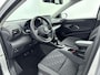 Toyota Yaris 1.5 Hybrid 115 Dynamic | Dodehoek detectie | Parkeersensoren voor/achter | Stoel-/stuurverwarming | Apple Carplay / Android Auto