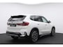 BMW iX1 20 eDrive xLine l Premium Pakket l Stoelverwarming l Leder