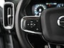 Volvo XC40 T3 R-Design | Panoramadak | Nubuck-Leder | Stoelverwarming | Cruise Control | 18" | Privacy Glass