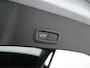 Volvo XC40 T3 R-Design | Panoramadak | Nubuck-Leder | Stoelverwarming | Cruise Control | 18" | Privacy Glass