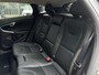 Volvo V40 Cross Country T3 Polar+ Luxury | Panoramadak | Harman Kardon Premium Sound | Parkeersensoren en Parkeercamera achter | Lederen bekleding | Standkachel | Volvo Guard alarm | Climate control | Cruise control |
