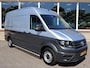 Volkswagen Crafter 35 2.0 TDI 140 PK L3H3 TWO-TONE + 3000 KG TREKHAAK | APPLE CARPLAY | CRUISE | SIDEBARS | NAVIGATIE