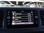 Volkswagen Crafter 35 2.0 TDI 140 PK L3H3 TWO-TONE + 3000 KG TREKHAAK | APPLE CARPLAY | CRUISE | SIDEBARS | NAVIGATIE