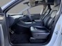 Tesla Model Y Long Range AWD 75 kWh SOH 90,6% / Trekhaak / 20'' LMV ( € 2.300 ) / 3 Fase / 1e Eigenaar / 5X Stoelverwarming / Panorama / Memory / Dodehoek /