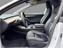Tesla Model 3 Long Range AWD 75 kWh SOH 82,9% / FSD Full Self-Driving Capability ( € 6.400) / Trekhaak / 3 Fase / 1e Eigenaar / Stoelverwarming / Panoramadak / Full-LED / Dodehoek /