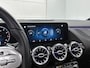 Mercedes-Benz GLA 200 AMG line | Panorama schuifdak | Night pakket | Memory Seats | Sfeerverlichting | MultiBeam Led | Elektr.Achterklep | Inclusief 24 maanden MB Certified garantie voor Europa.