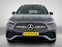 Mercedes-Benz GLA 200 AMG line | Panorama schuifdak | Night pakket | Memory Seats | Sfeerverlichting | MultiBeam Led | Elektr.Achterklep | Inclusief 24 maanden MB Certified garantie voor Europa.
