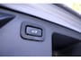 Land Rover Discovery Sport P300e SE R-Dynamic AWD-Pano-Stoelverwarming-Led