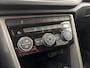Volkswagen T-Roc 1.0 TSI Style Business Navi, Carplay, Virtual, Rijklaar met beurt & garantie!