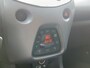 Toyota Aygo 1.0 VVT-i x-joy | Stoelverwarming | Camera | Dealer Onderhouden |