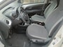 Toyota Aygo 1.0 VVT-i x-joy | Stoelverwarming | Camera | Dealer Onderhouden |