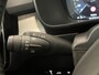 Volvo XC40 1.5 T4 Recharge Inscription Expression Wegklapbare trekhaak Navigatie Apple Carplay Android Auto Camera Parkeerhulp Adaptive Cruise Control Harman Kardon Full Led Climate Control Lichtmetalen velgen