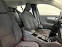 Volvo XC40 1.5 T4 Recharge Inscription Expression Wegklapbare trekhaak Navigatie Apple Carplay Android Auto Camera Parkeerhulp Adaptive Cruise Control Harman Kardon Full Led Climate Control Lichtmetalen velgen
