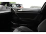Volkswagen Golf Variant 1.5 TSI 2x R-Line DSG * Virtual - Trekhaak - LED - ACC - App - DAB - Stoelverwarming *