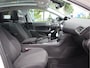 Peugeot 308 SW 1.2 PureTech Blue Lease Executive Navi / Climate / Pano / Pdc / Elekramen / Distributie recent vervangen / Onderhoud reeds uitgevoerd /