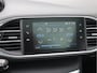 Peugeot 308 SW 1.2 PureTech Blue Lease Executive Navi / Climate / Pano / Pdc / Elekramen / Distributie recent vervangen / Onderhoud reeds uitgevoerd /
