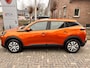 Peugeot 2008 1.2 PureTech Blue Lease Active Airco-Ecc/Navigatie/Led/Trekhaak/Camera/Riem vervangen
