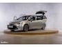 Toyota Corolla Touring Sports 2.0 Hybrid Premium | Panorama dak | Afn. trekhaak | Blis | Leder | Head-up Display |