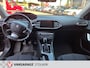 Peugeot 308 SW 1.2 PureTech Blue Lease, Trekhaak aanwezig, Ruime gezinsauto.