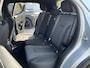 Toyota Urban Cruiser Dynamic 61 kWh