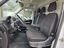 Renault Master / Peugeot Boxer 140 PK Lowliner Laadklep / Oprijklep Lage instap Airco Cruisecontrol
