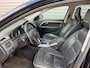 Volvo V70 2.0 D4 Inscription Edition / Stoelventilatie voor / Panorama dak / Elektr. verstelb. voorstoelen / volledig leer uitgevoerd /