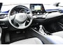 Toyota C-HR / C-HR+ 2.0 Hybrid Bi-Tone Automaat 184pk | LED-koplampen | Trekhaak afneembaar | JBL-audio | Dealer-onderhouden |