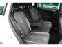 Volkswagen Tiguan 1.4 TSI eHybrid 245pk R-Line DSG Automaat / Panorama dak / IQ-Led / Zwenkbare trekhaak / LM 19 inch / Navigatie / Camera