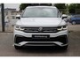 Volkswagen Tiguan 1.4 TSI eHybrid 245pk R-Line DSG Automaat / Panorama dak / IQ-Led / Zwenkbare trekhaak / LM 19 inch / Navigatie / Camera