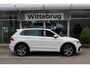 Volkswagen Tiguan 1.4 TSI eHybrid 245pk R-Line DSG Automaat / Panorama dak / IQ-Led / Zwenkbare trekhaak / LM 19 inch / Navigatie / Camera