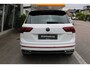 Volkswagen Tiguan 1.4 TSI eHybrid 245pk R-Line DSG Automaat / Panorama dak / IQ-Led / Zwenkbare trekhaak / LM 19 inch / Navigatie / Camera