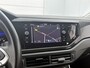 Volkswagen Polo 1.0 TSI Life Business 95pk | Navigatie | Apple Carplay/Android Auto | Parkeer sensoren voor en achter | Climatronic (automatische airco) | cruise control adaptief | Stoelverwarming |