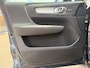 Volvo XC40 2.0 B4 Plus Dark / Elektr. verstelb. voorstoelen / Harman/Kardon / Achteruitrijcamera /