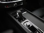 Volvo V60 B3 AUT(7) MOMENTUM LEDER ACC KEYLESS STOELVERWARMING NAVI